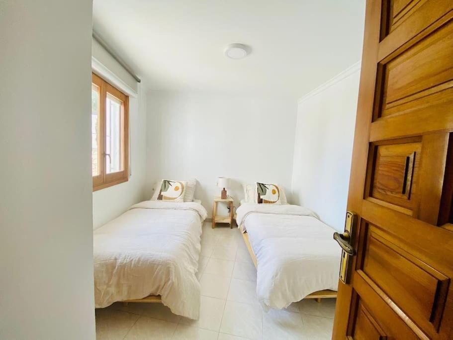 Villa With Private Pool And Close To The Beach 칼페 외부 사진