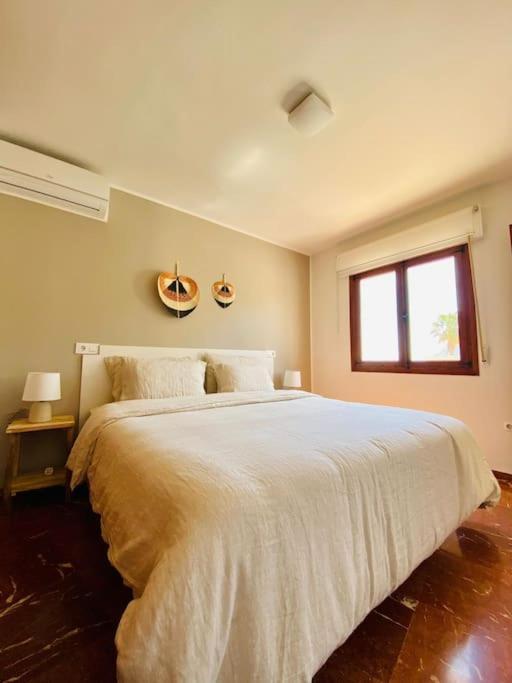 Villa With Private Pool And Close To The Beach 칼페 외부 사진