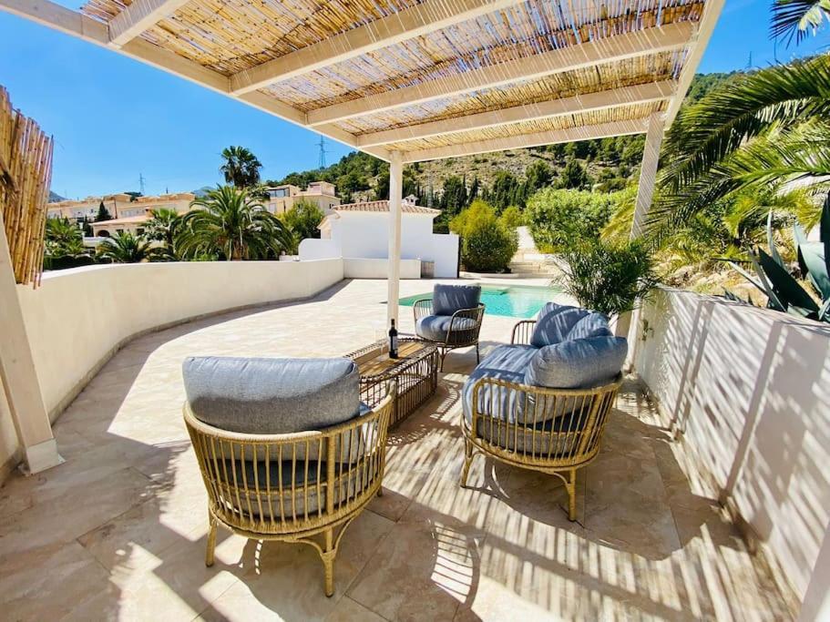 Villa With Private Pool And Close To The Beach 칼페 외부 사진