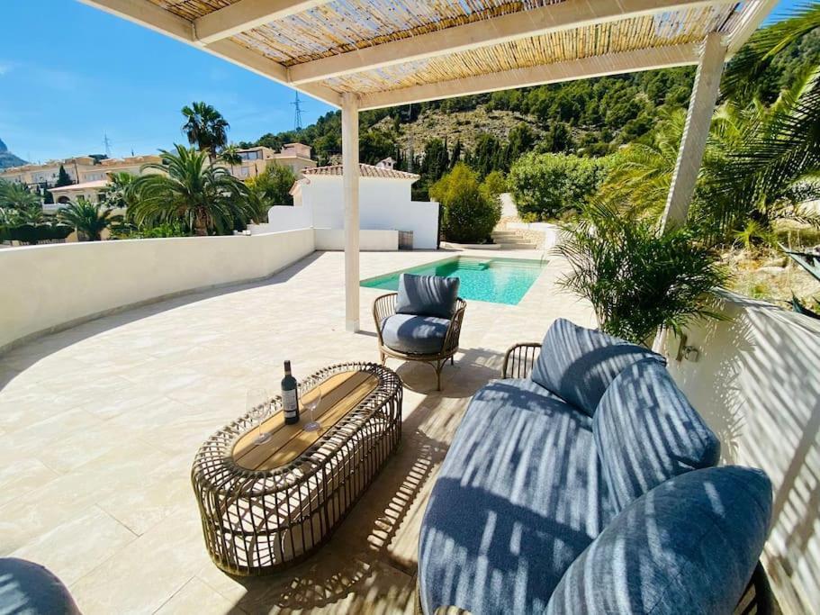 Villa With Private Pool And Close To The Beach 칼페 외부 사진